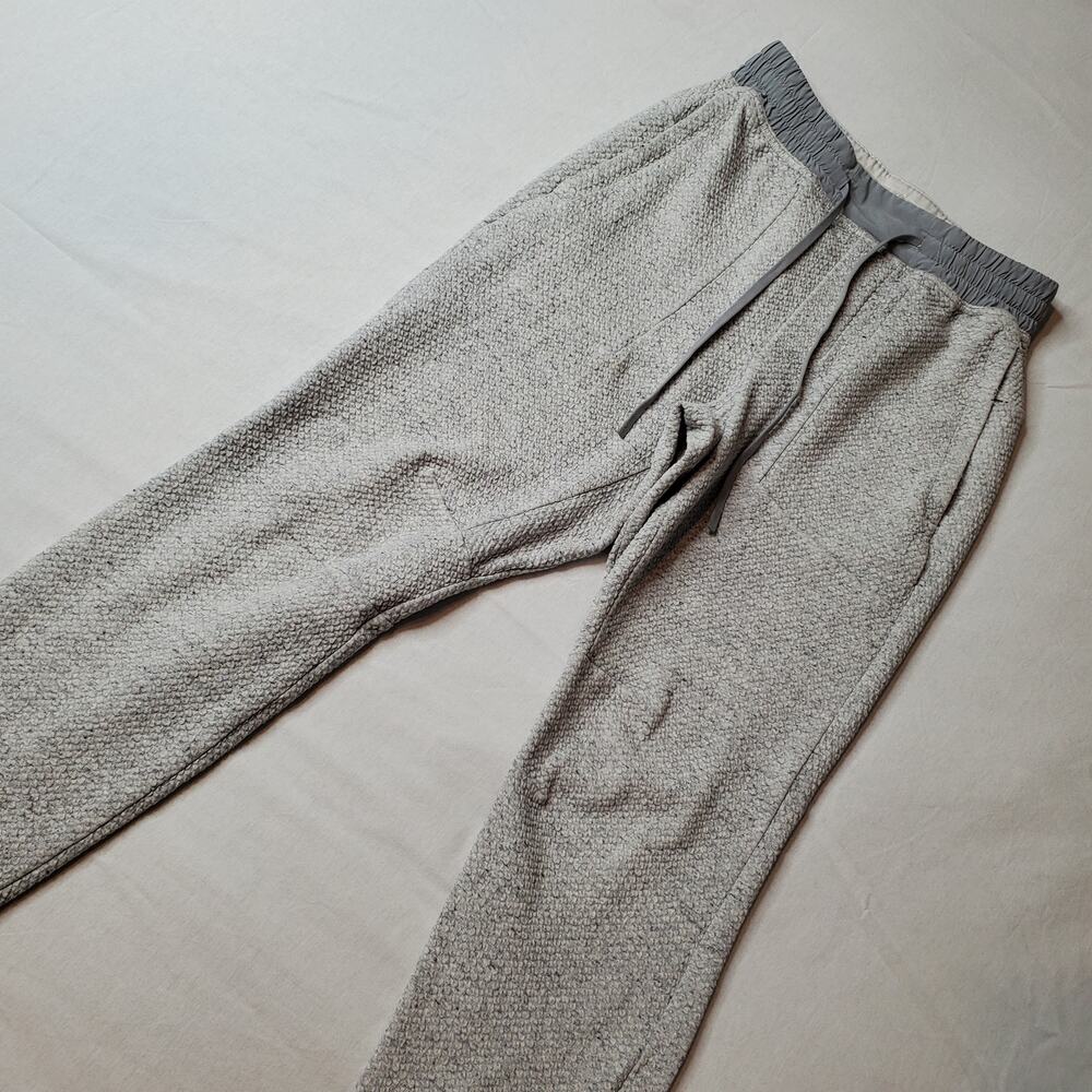 Lululemon Men's Size XS At Ease Jogger Four-Way Stretch Gray M5642S